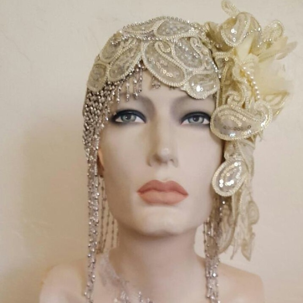 Gatsby 20's Silver Ivory Lace Crystal Headpiece